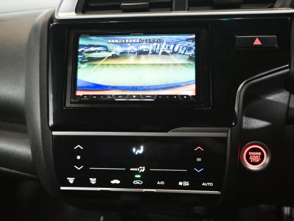 Honda Fit III Рестайлинг с пробегом 2019 года, цена 1 330 000 рублей, 146116 км, хэтчбек, Автокод Объявления