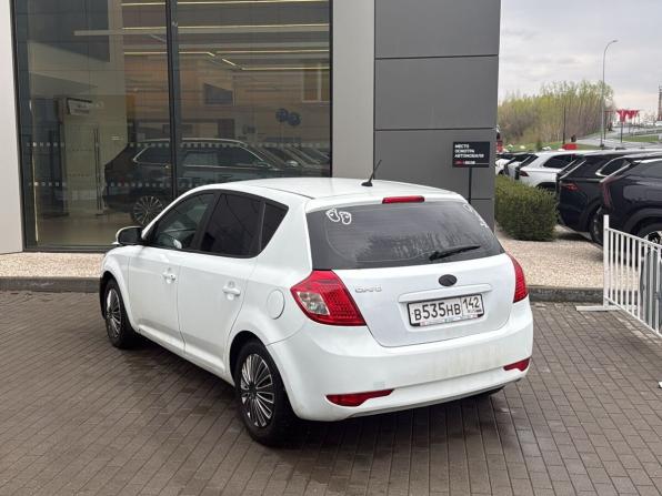 Kia Ceed I Рестайлинг с пробегом 2011 года, цена 450 000 рублей, 78102 км, хэтчбек, Автокод Объявления