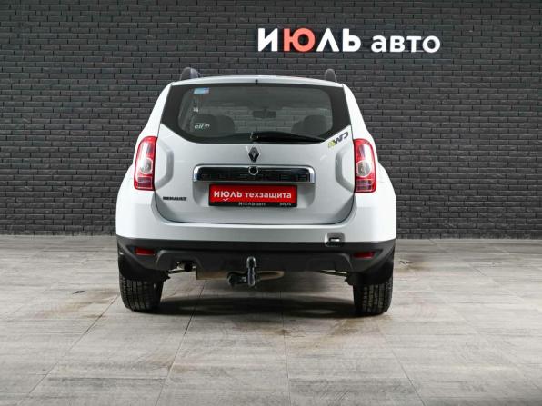 Renault Duster I с пробегом 2013 года, цена 1 135 000 рублей, 47807 км, внедорожник, Автокод Объявления