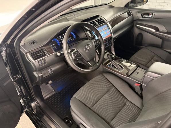 Toyota Camry VII (XV50) Рестайлинг с пробегом 2016 года, цена 1 890 000 рублей, 165063 км, седан, Автокод Объявления