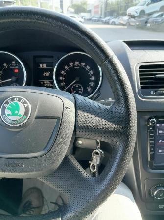 Skoda Yeti I с пробегом 2013 года, цена 863 300 рублей, 124711 км, внедорожник, Автокод Объявления