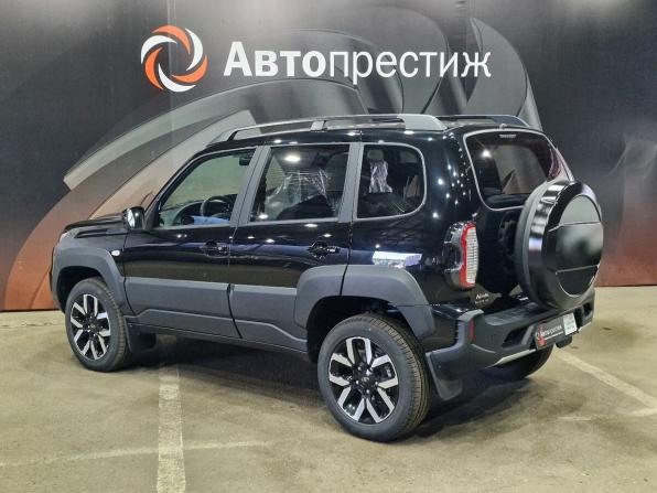 Lada (ВАЗ) Niva Travel I Рестайлинг с пробегом 2026 года, цена 1 740 000 рублей, 15 км, внедорожник, Автокод Объявления