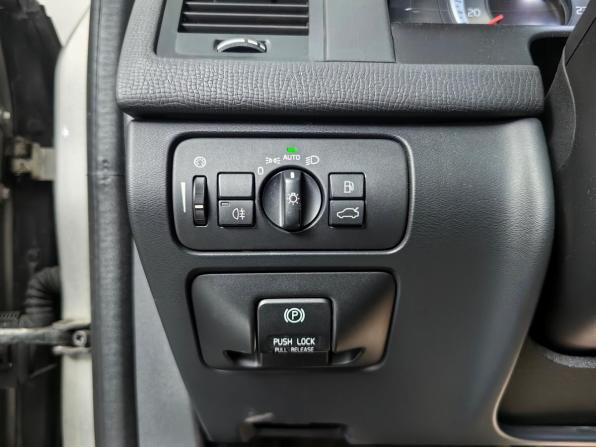 Volvo XC60 I с пробегом 2012 года, цена 1 680 000 рублей, 217988 км, внедорожник, Автокод Объявления