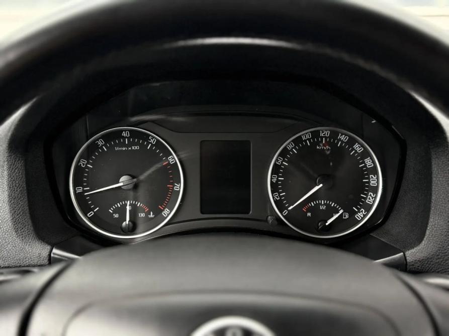Skoda Octavia II (A5) Рестайлинг Новосибирск  - изображение 21