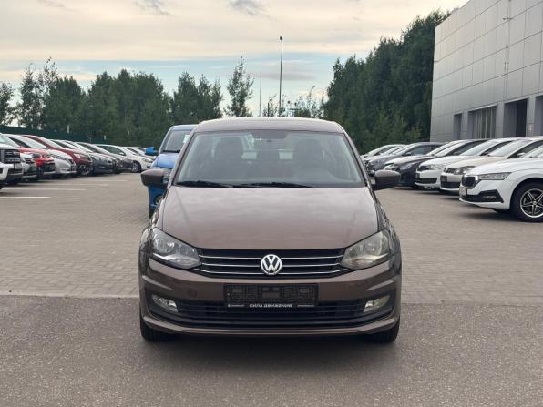 Volkswagen Polo V Рестайлинг с пробегом 2016 года, цена 950 000 рублей, 134170 км, седан, Автокод Объявления