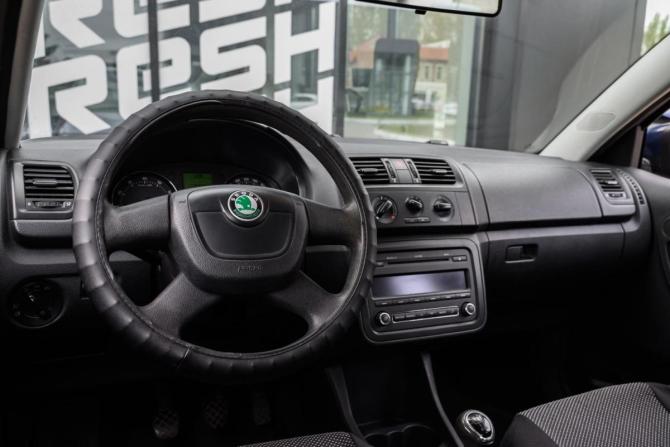 Skoda Fabia II Рестайлинг с пробегом 2011 года, цена 499 000 рублей, 205223 км, хэтчбек, Автокод Объявления