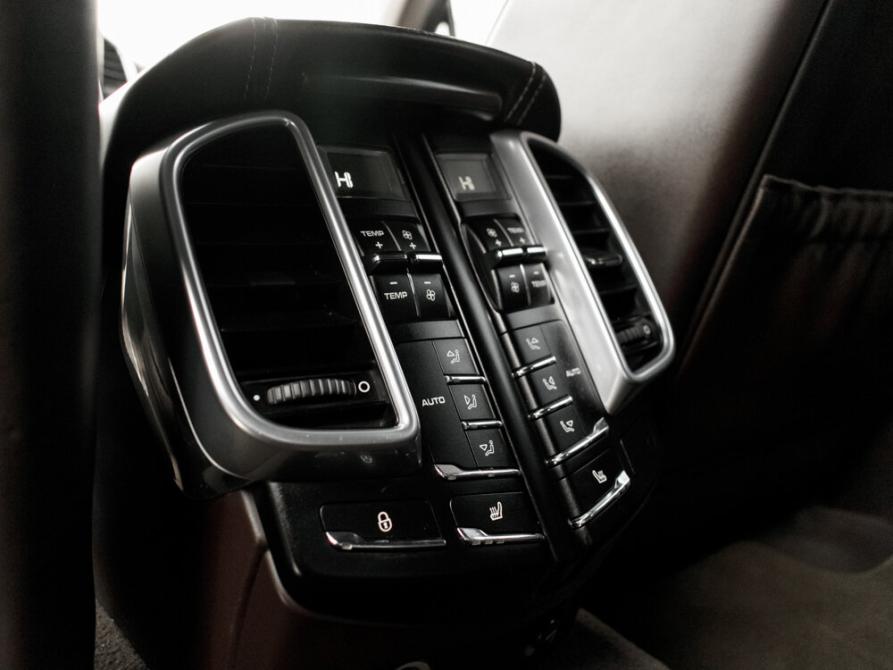 Porsche Cayenne II (958) Екатеринбург  - изображение 36
