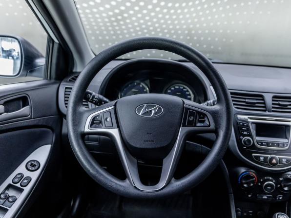 Hyundai Solaris I Рестайлинг с пробегом 2015 года, цена 1 110 000 рублей, 80258 км, седан, Автокод Объявления