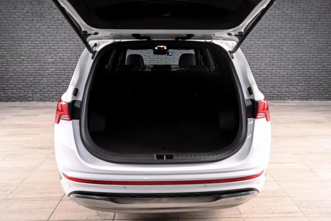 Hyundai Santa Fe IV Рестайлинг с пробегом 2021 года, цена 3 950 000 рублей, 65770 км, внедорожник, Автокод Объявления