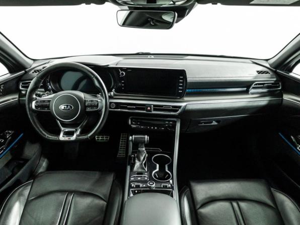 Kia K5 III с пробегом 2021 года, цена 2 449 700 рублей, 130755 км, седан, Автокод Объявления