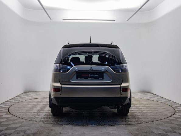 Mitsubishi Outlander II с пробегом 2008 года, цена 960 000 рублей, 230798 км, внедорожник, Автокод Объявления