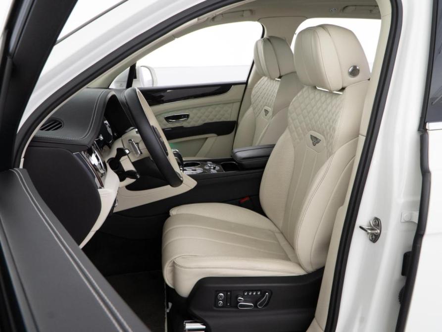 Bentley Bentayga I Рестайлинг Москва  - изображение 10