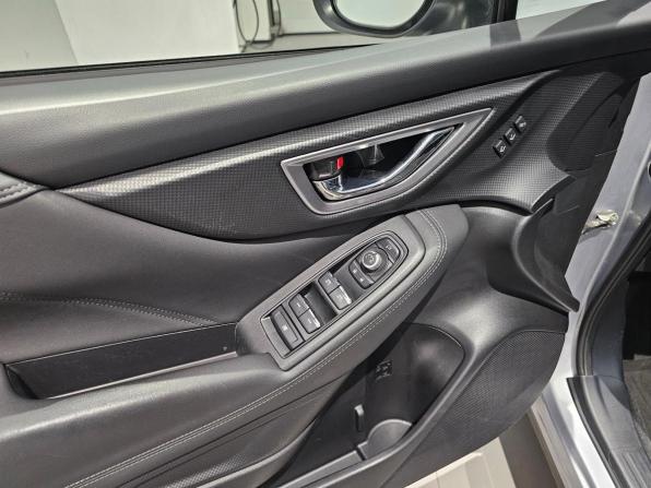 Subaru Forester V с пробегом 2019 года, цена 2 299 000 рублей, 121128 км, внедорожник, Автокод Объявления