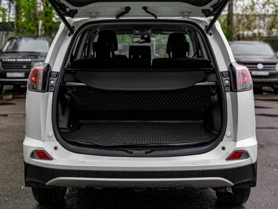 Toyota RAV4 IV (XA40) Рестайлинг Санкт-Петербург  - изображение 15