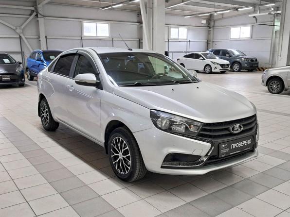 Lada (ВАЗ) Vesta I с пробегом 2018 года, цена 850 000 рублей, 181540 км, седан, Автокод Объявления