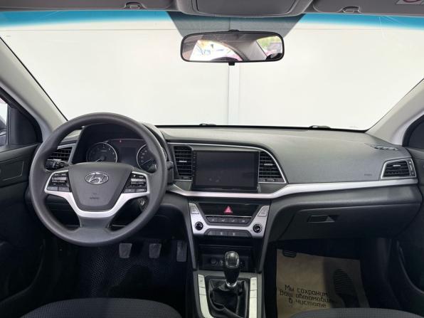 Hyundai Elantra VI (AD) с пробегом 2016 года, цена 1 299 000 рублей, 188000 км, седан, Автокод Объявления
