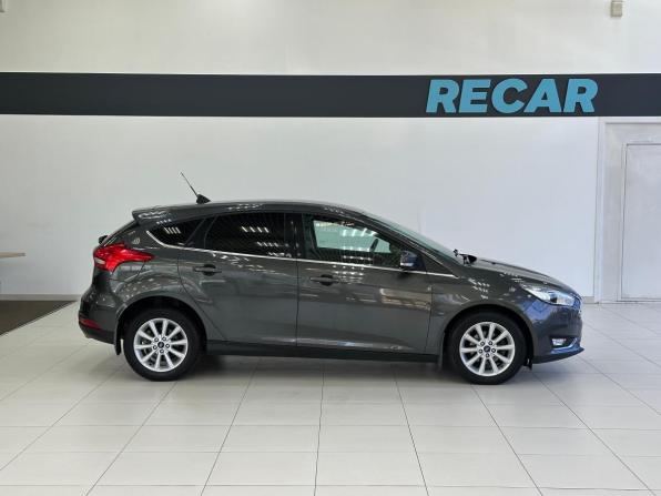 Ford Focus III Рестайлинг с пробегом 2018 года, цена 1 290 000 рублей, 111847 км, хэтчбек, Автокод Объявления