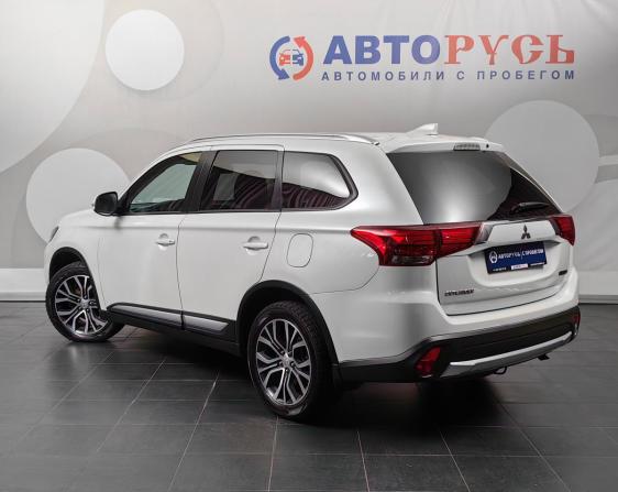 Mitsubishi Outlander III Рестайлинг 2 с пробегом 2018 года, цена 1 780 000 рублей, 81409 км, внедорожник, Автокод Объявления