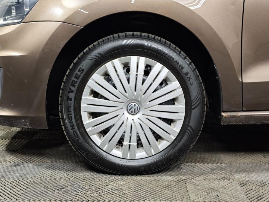 Volkswagen Polo V Рестайлинг Москва  - изображение 9