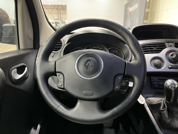 Renault Kangoo II с пробегом 2012 года, цена 895 000 рублей, 98299 км, компактвэн, Автокод Объявления