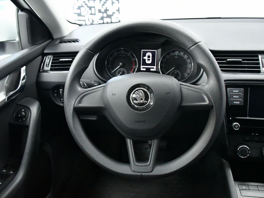 Skoda Octavia III (A7) Рестайлинг Новосибирск  - изображение 9