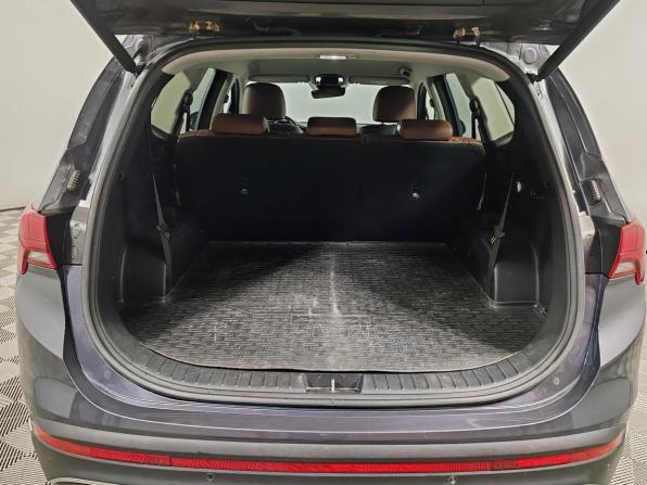 Hyundai Santa Fe IV Рестайлинг с пробегом 2021 года, цена 3 649 000 рублей, 99739 км, внедорожник, Автокод Объявления
