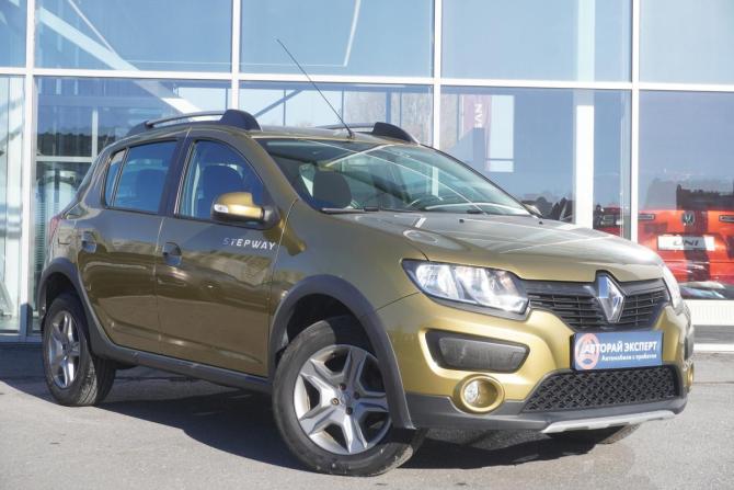 Renault Sandero II с пробегом 2016 года, цена 1 085 000 рублей, 81000 км, хэтчбек, Автокод Объявления