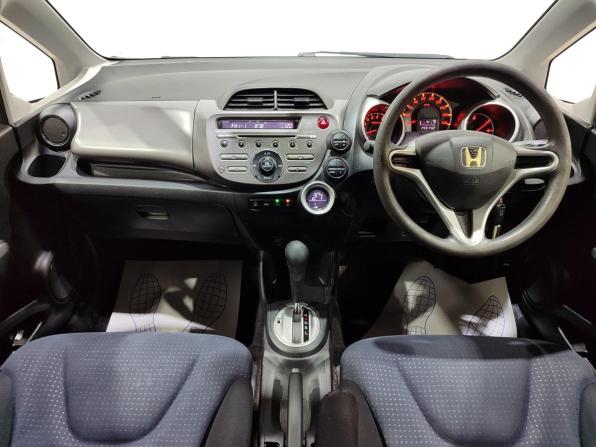 Honda Fit II с пробегом 2008 года, цена 590 000 рублей, 143450 км, хэтчбек, Автокод Объявления