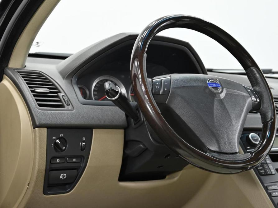 Volvo XC90 I Рестайлинг Москва  - изображение 7