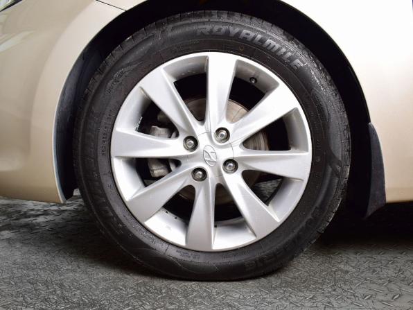 Hyundai Solaris I с пробегом 2011 года, цена 949 995 рублей, 140472 км, седан, Автокод Объявления