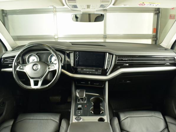 Volkswagen Touareg III с пробегом 2019 года, цена 3 999 999 рублей, 238444 км, внедорожник, Автокод Объявления