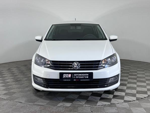 Volkswagen Polo V Рестайлинг с пробегом 2018 года, цена 950 000 рублей, 82806 км, седан, Автокод Объявления
