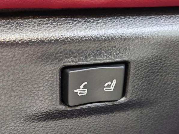 Lexus RX V с пробегом 2022 года, цена 9 280 000 рублей, 33000 км, внедорожник, Автокод Объявления