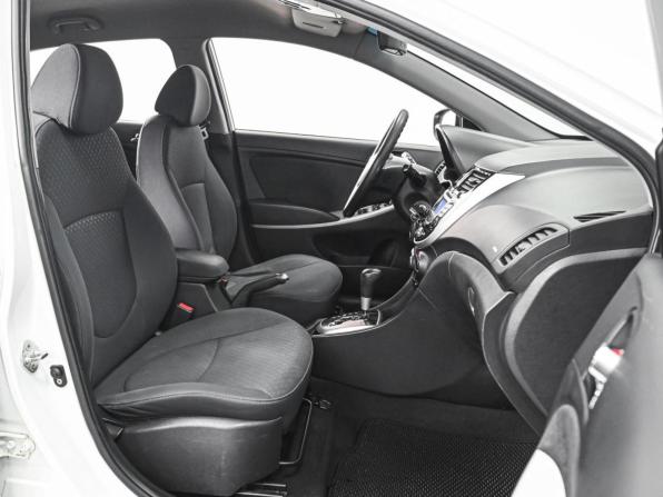 Hyundai Solaris I с пробегом 2013 года, цена 999 000 рублей, 188213 км, хэтчбек, Автокод Объявления
