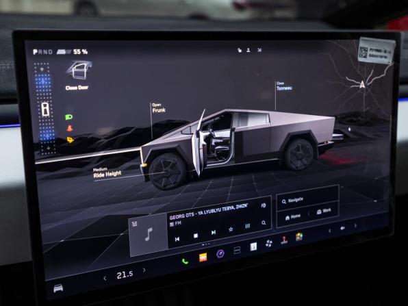 Tesla Cybertruck с пробегом 2024 года, цена 18 400 000 рублей, 455 км, offers.body_type.unknown, Автокод Объявления