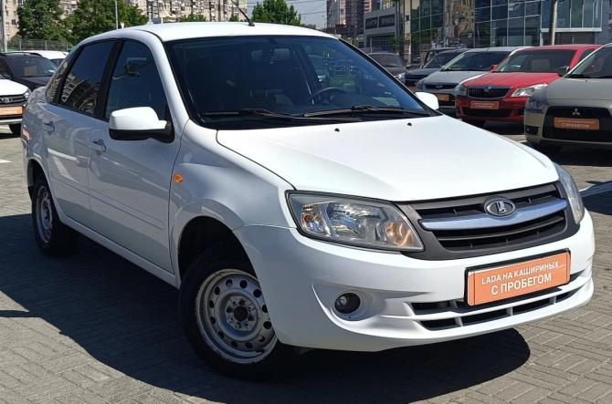 Lada (ВАЗ) Granta I с пробегом 2013 года, цена 330 000 рублей, 206000 км, седан, Автокод Объявления