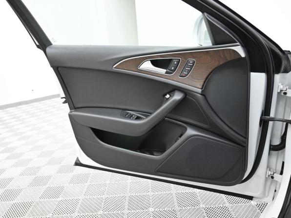 Audi A6 IV (C7) Рестайлинг с пробегом 2015 года, цена 1 129 000 рублей, 118748 км, седан, Автокод Объявления