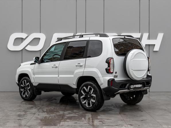 Lada (ВАЗ) Niva Travel I Рестайлинг с пробегом 2025 года, цена 1 495 000 рублей, 10559 км, внедорожник, Автокод Объявления