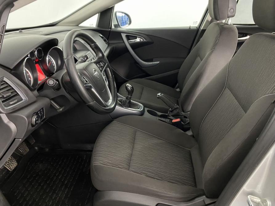 Opel Astra J Рестайлинг Воронеж  - изображение 11