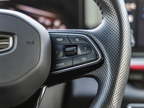 Geely Coolray I Рестайлинг с пробегом 2023 года, цена 1 848 000 рублей, 85643 км, внедорожник, Автокод Объявления