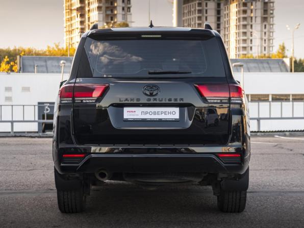 Toyota Land Cruiser 300 Series с пробегом 2023 года, цена 13 598 000 рублей, 18930 км, внедорожник, Автокод Объявления