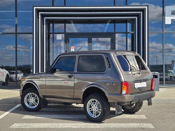Lada (ВАЗ) Niva Legend I с пробегом 2024 года, цена 897 000 рублей, 20000 км, внедорожник, Автокод Объявления