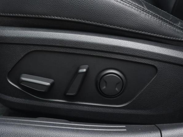 Kia K5 III с пробегом 2021 года, цена 2 859 000 рублей, 71960 км, седан, Автокод Объявления