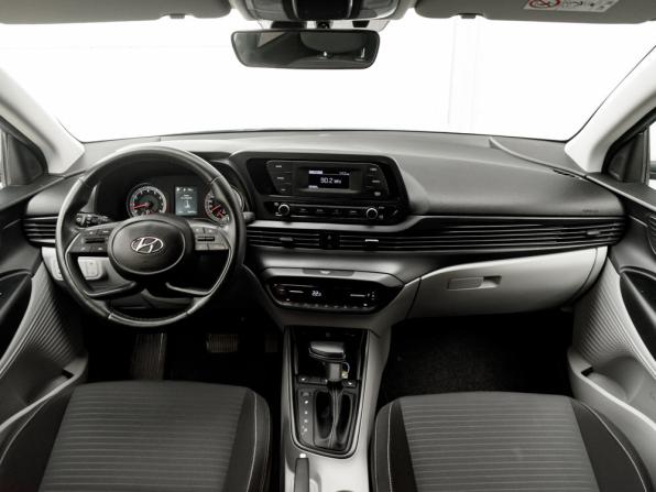 Hyundai i20 III с пробегом 2023 года, цена 1 495 000 рублей, 36937 км, хэтчбек, Автокод Объявления