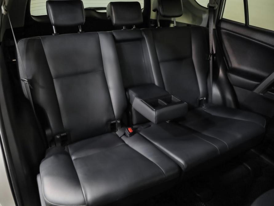 Toyota RAV4 IV (XA40) Рестайлинг Санкт-Петербург  - изображение 27