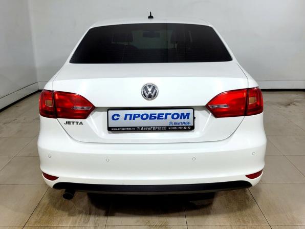 Volkswagen Jetta VI с пробегом 2014 года, цена 810 000 рублей, 230353 км, седан, Автокод Объявления