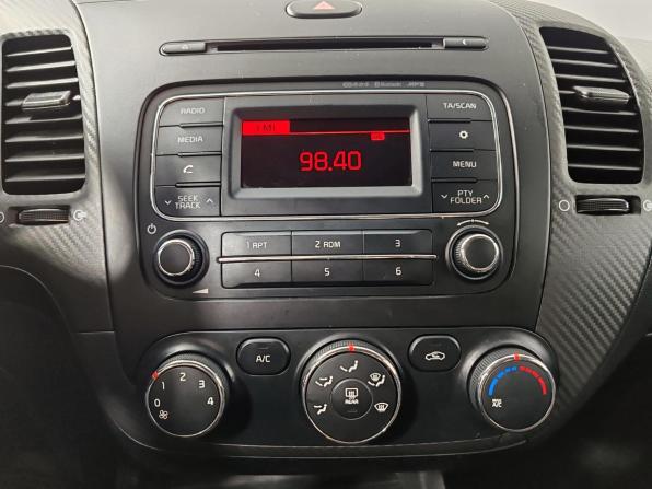 Kia Cerato III с пробегом 2015 года, цена 985 000 рублей, 223917 км, седан, Автокод Объявления
