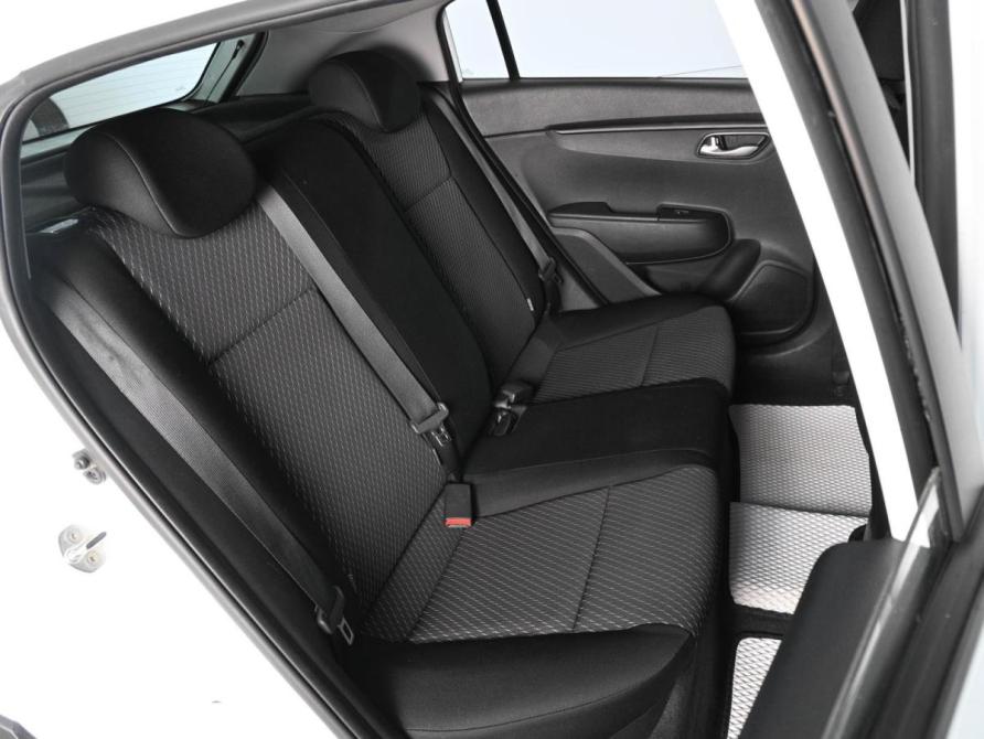 Kia Rio IV Ростов-на-Дону  - изображение 7