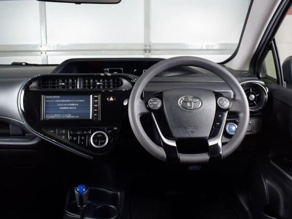 Toyota Aqua I Рестайлинг 2 с пробегом 2019 года, цена 1 264 995 рублей, 87983 км, хэтчбек, Автокод Объявления