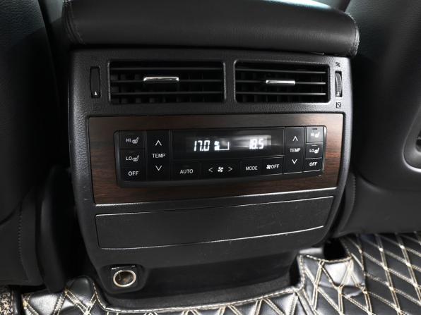 Toyota Land Cruiser 200 Series Рестайлинг 2 с пробегом 2021 года, цена 6 450 000 рублей, 216151 км, внедорожник, Автокод Объявления